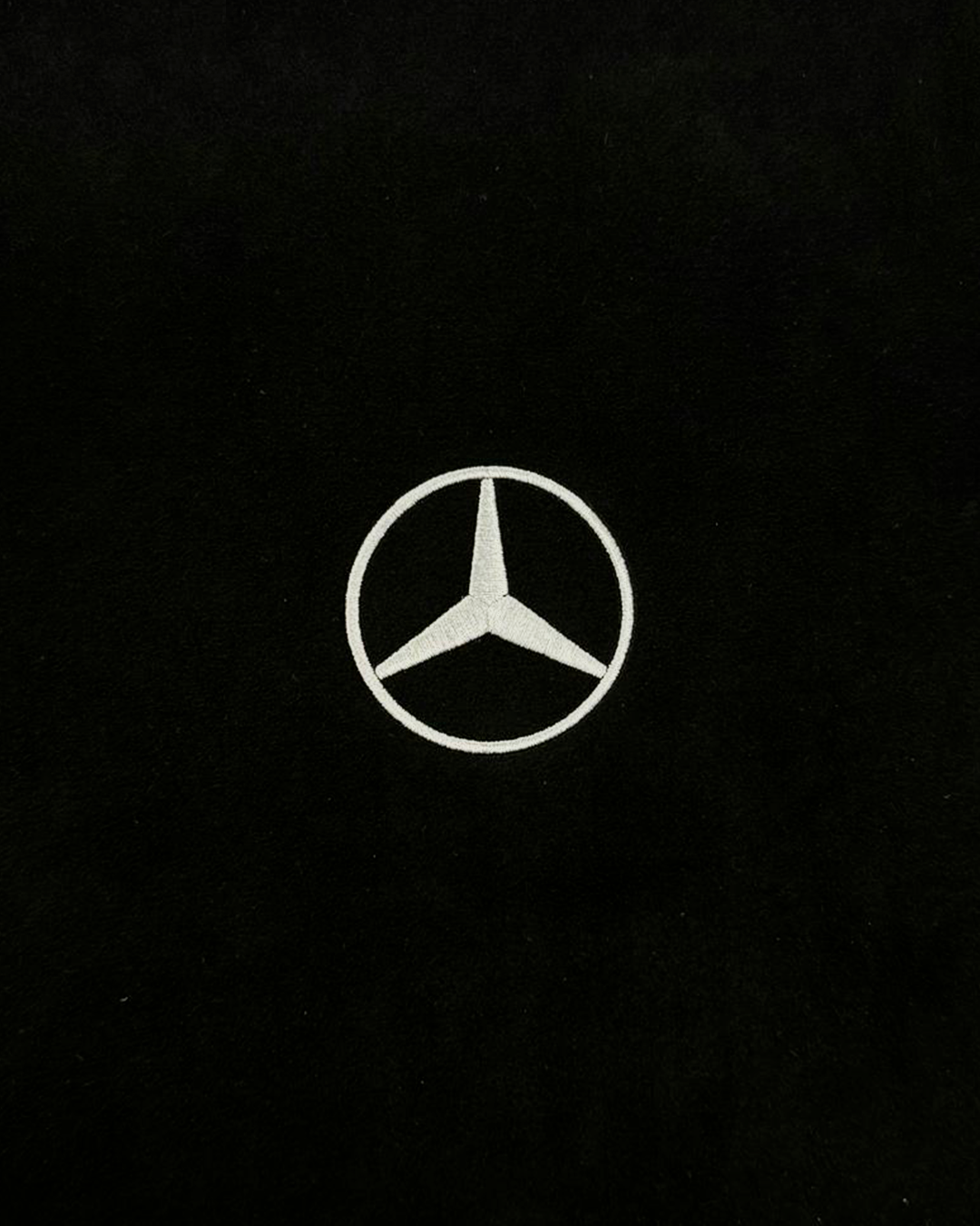 Mercedes Star — bordado automotriz